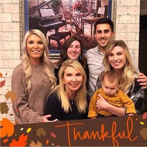 Meet your Posher, Lori